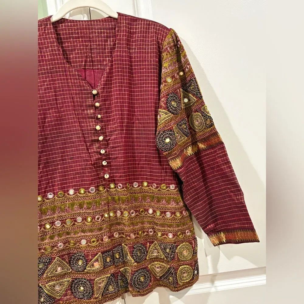 Women’s Embroidered Maroon Button-Front Tunic Top - Picture 5 of 5